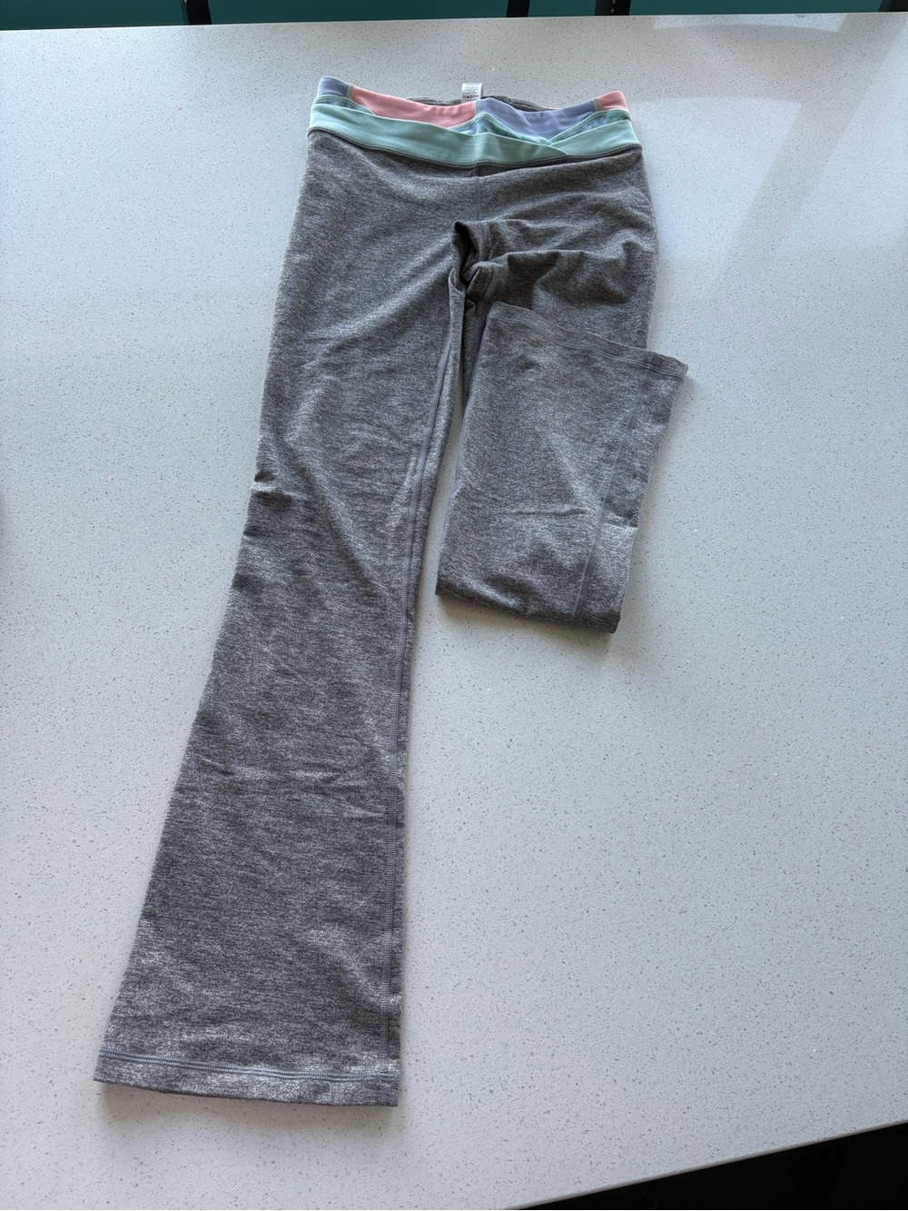 Ivivva Gray flare Leggings - reversible